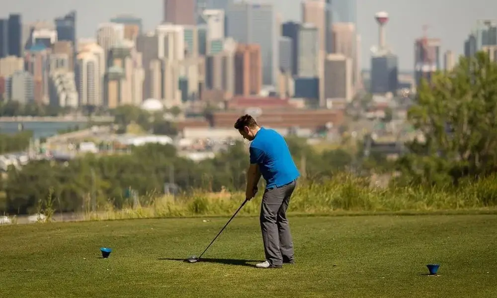 Play Golf in Calgary 